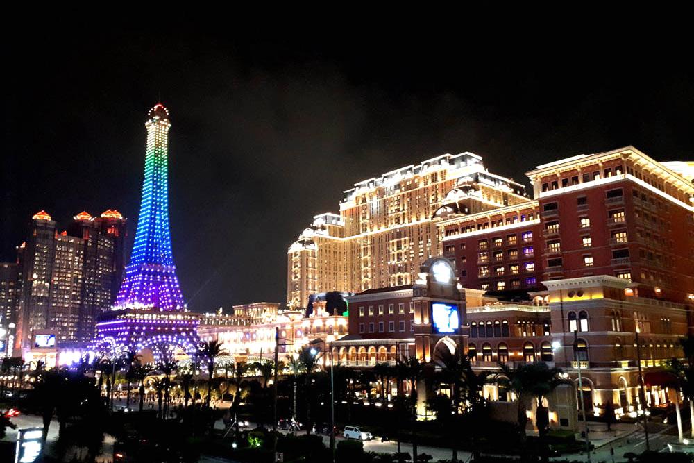 澳門六網(wǎng)站資料大三巴,實(shí)時(shí)更新解釋介紹_IWA23.244智慧共享版