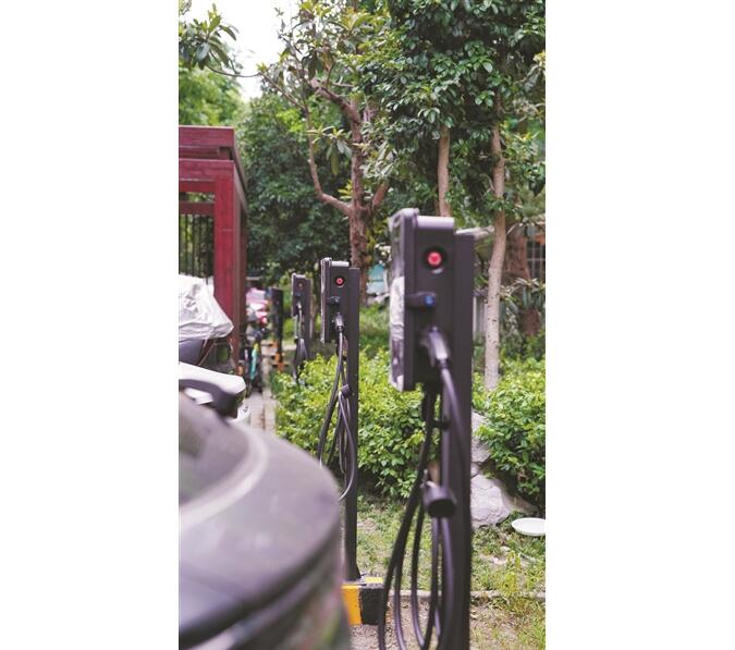 新能源汽車最新動態(tài)報道，掌握最新資訊