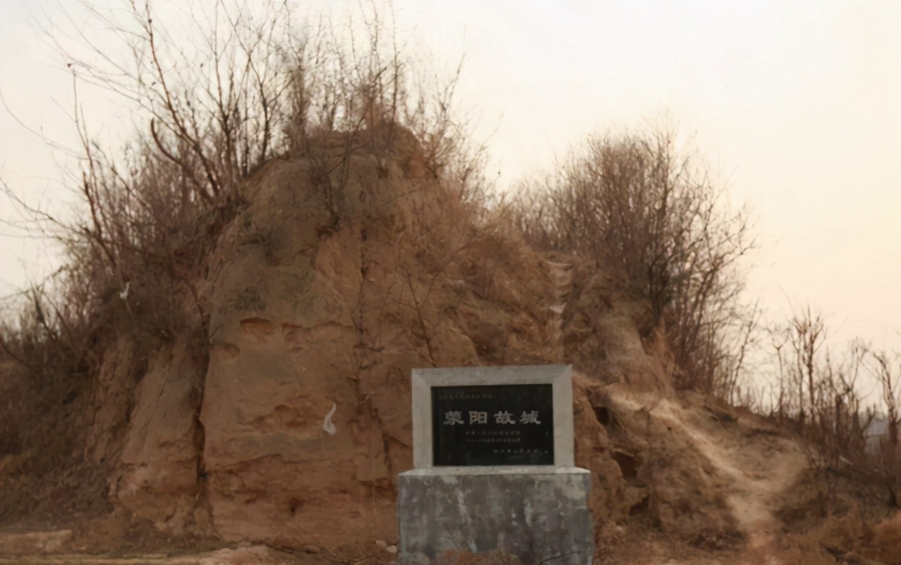 滎澤古城最新動(dòng)態(tài)揭秘，小巷中的意外發(fā)現(xiàn)