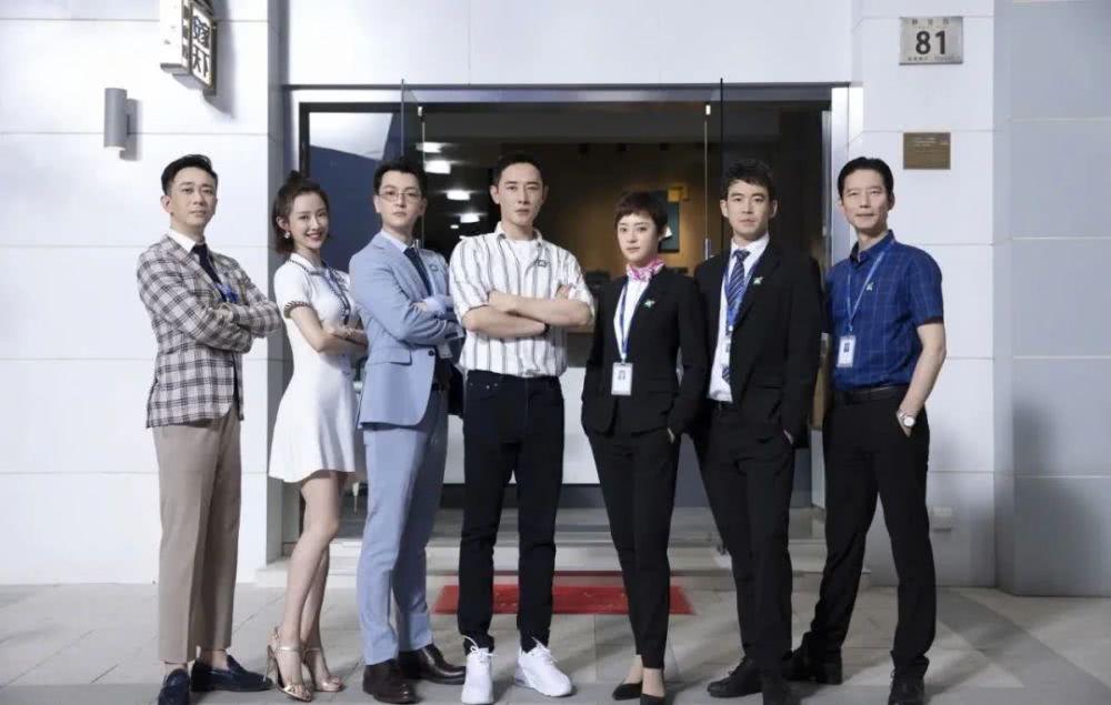 靳東最新電視劇作品，演技魅力一覽，熱門劇集深度解析