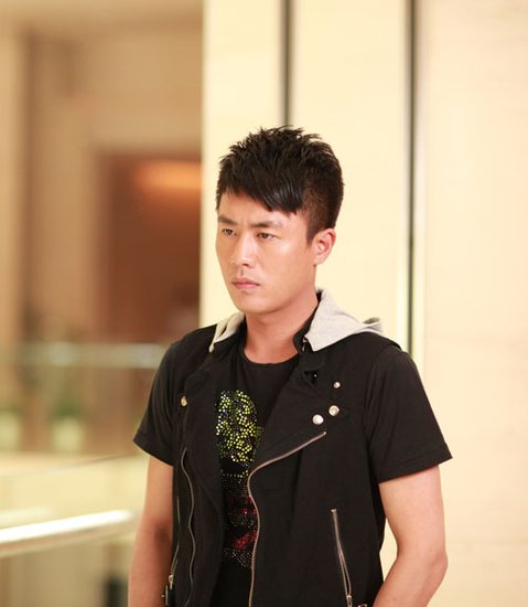 杜淳最新發(fā)型揭秘，巷弄深處的時尚秘密