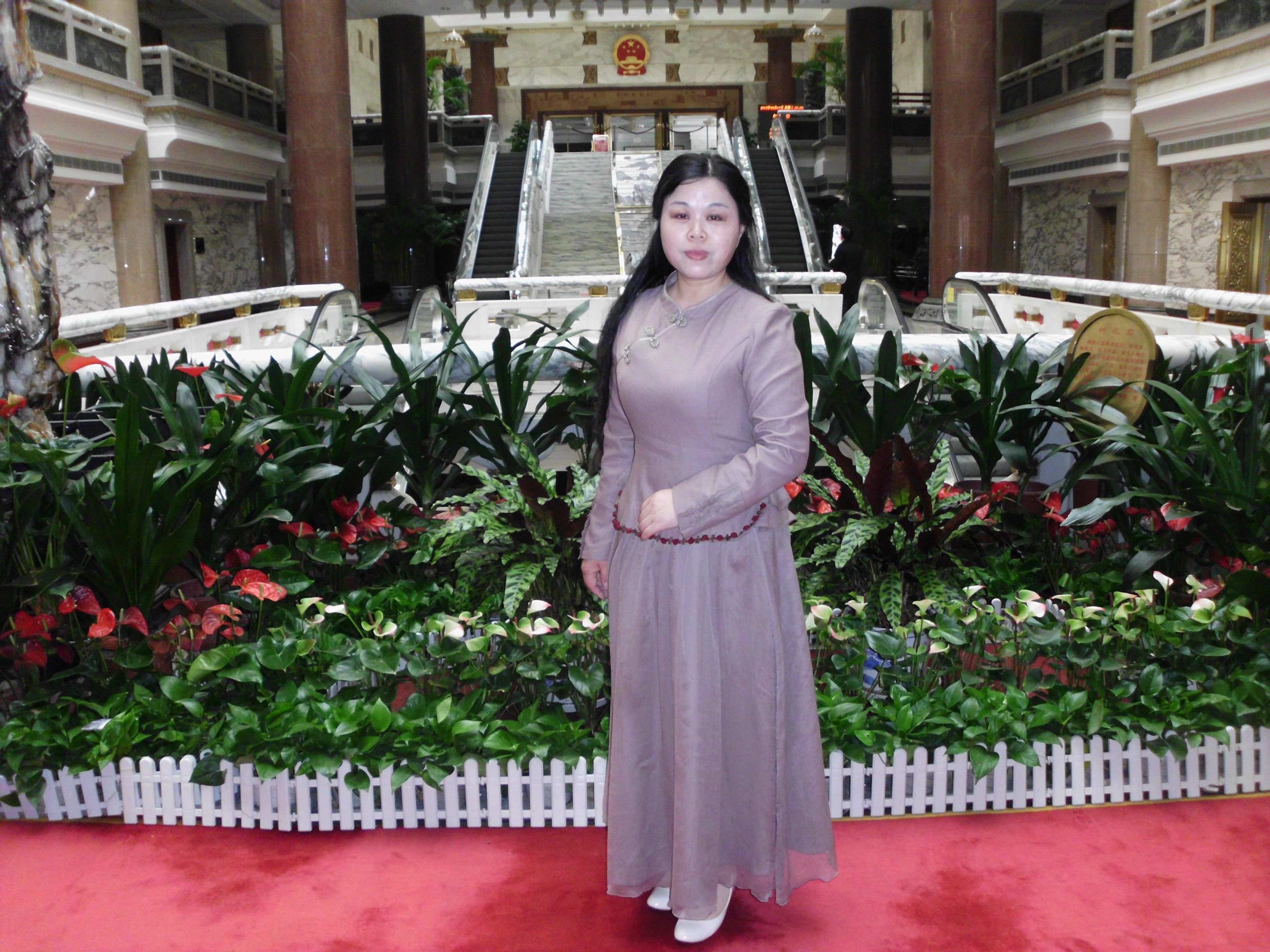 演員沈燕，演藝之路的閃耀與無限可能