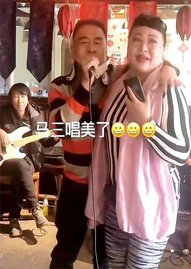 姚三馬新視頻火爆小紅書，熱議焦點，爆款來襲！