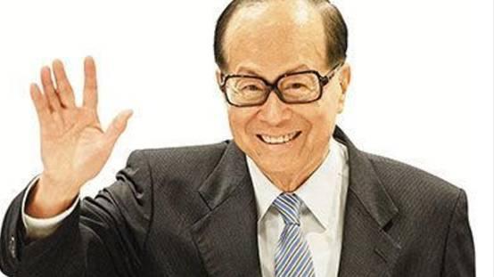 李嘉誠最新動態(tài)，商業(yè)巨頭步伐不停歇