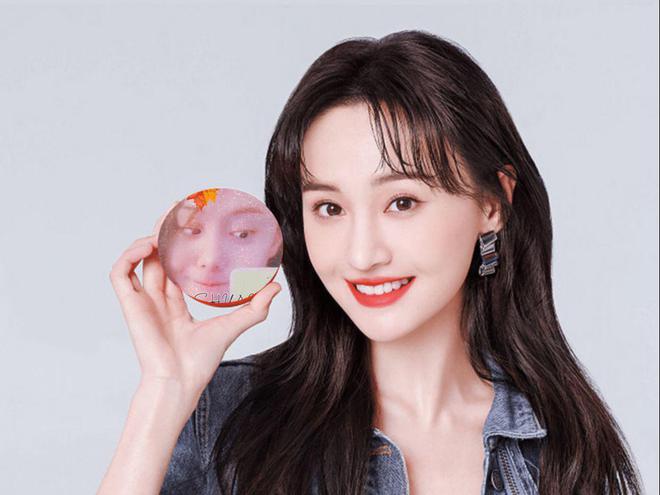 鄭爽2025最新動(dòng)態(tài)，蛻變之路，自信照亮未來成就展望