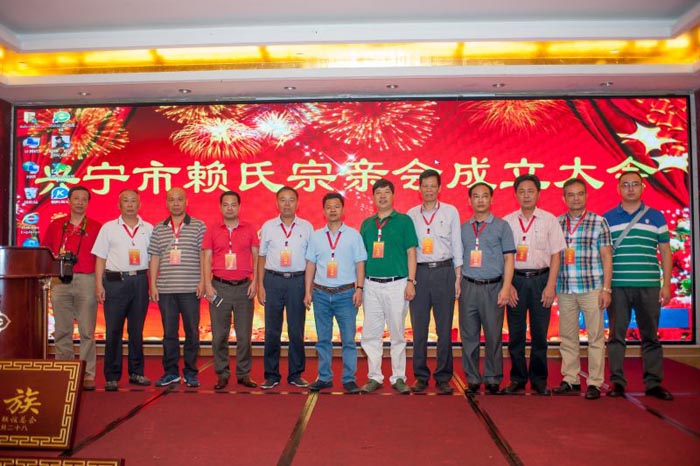 賴氏最新動態(tài)引領(lǐng)科技潮流，重塑未來生活體驗新篇章