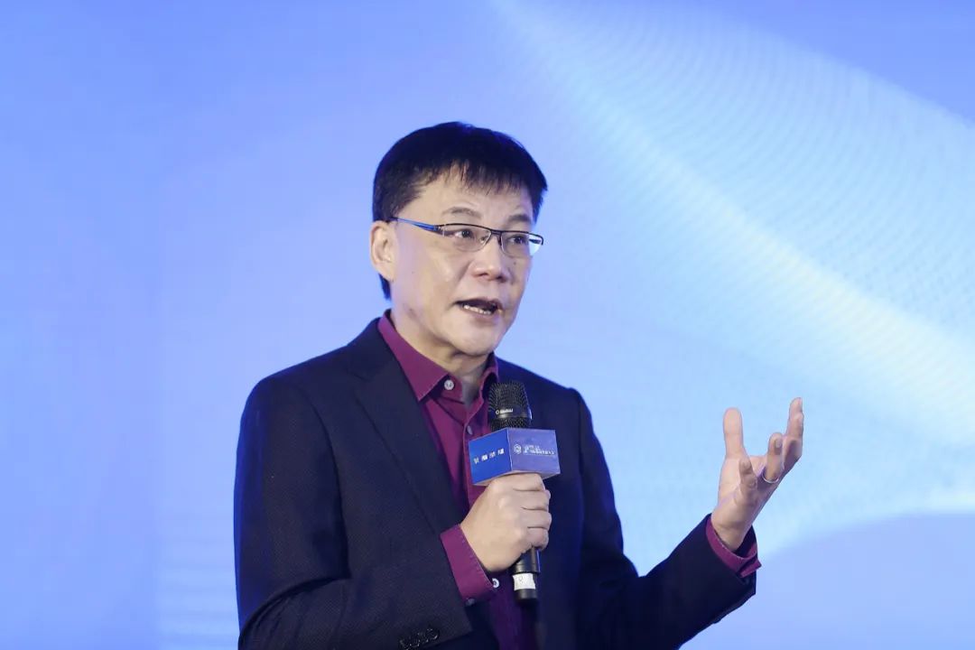 李國慶最新動(dòng)態(tài)，商業(yè)領(lǐng)袖的新征程探索