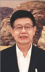 劉明忠新職務(wù)引領(lǐng)科技革新，前沿高科技產(chǎn)品新篇章體驗(yàn)